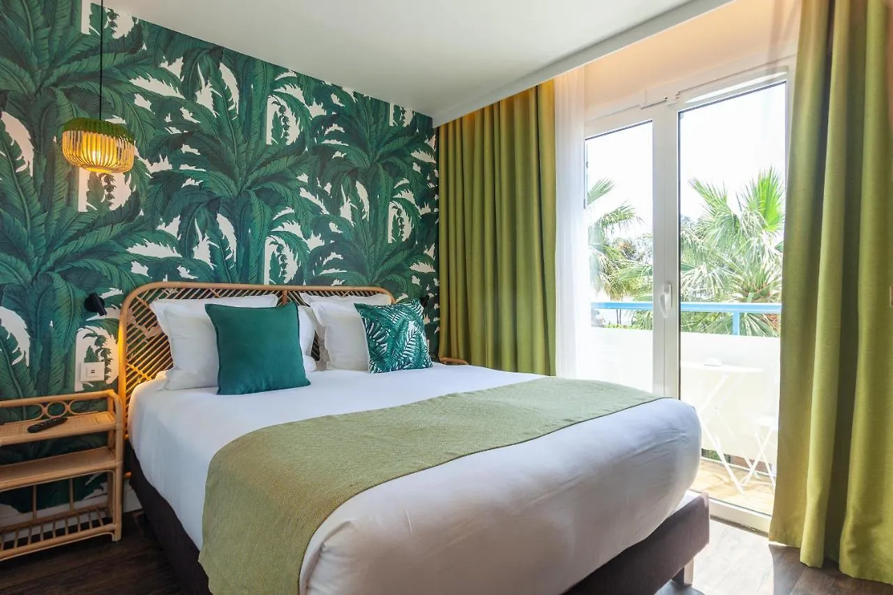 Hotel La Piscine Le Lavandou