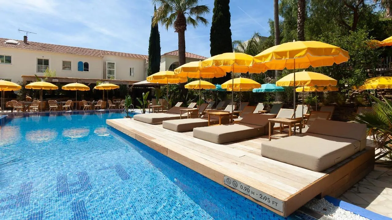 Hotel La Piscine Le Lavandou